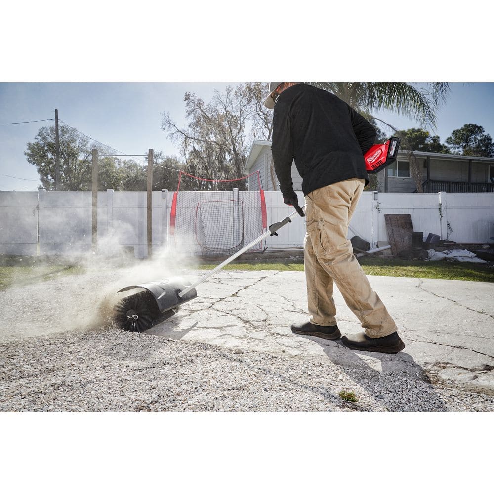 Milwaukee M18 FUEL QUIK LOK Bristle Brush Attachment M18 FUEL™ QUIK-LOK™ M18 FOPH-BBA 롤러브러쉬_ 어태치먼트