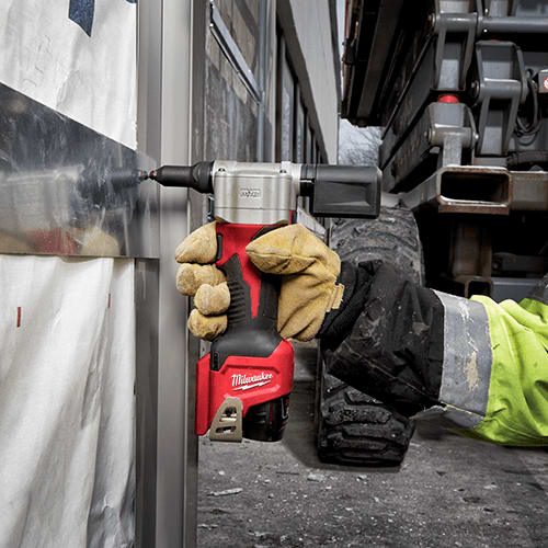 Milwaukee M12 Rivet Tool M12 BPRT-0C
