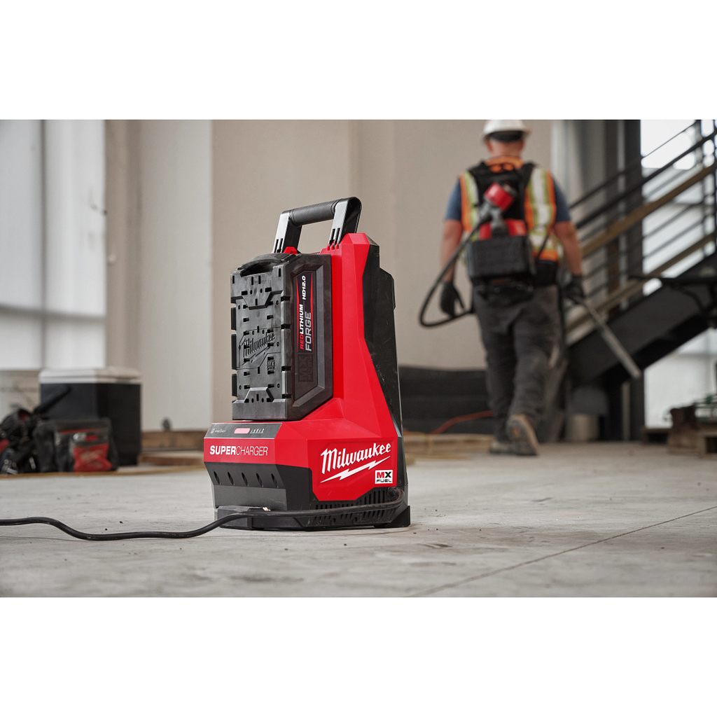 Milwaukee MX FUEL Super Charger MXF SC