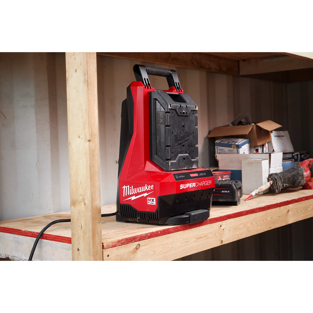 Milwaukee MX FUEL Super Charger MXF SC